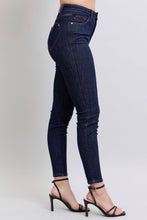 Load image into Gallery viewer, Judy Blue  Heart Shaped Back Pockets Skinny Jeans