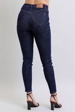 Load image into Gallery viewer, Judy Blue  Heart Shaped Back Pockets Skinny Jeans