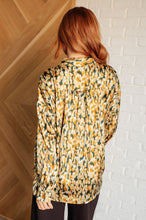Load image into Gallery viewer, Willow Button Up Blouse