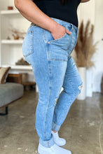 Load image into Gallery viewer, Distressed Straight Jeans with Patch Pockets