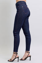 Load image into Gallery viewer, Judy Blue  Heart Shaped Back Pockets Skinny Jeans