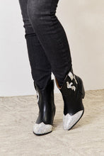 Load image into Gallery viewer, Bella Rhinestone Pointed  Boots