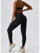 Load image into Gallery viewer, Cropped Sports Tank Top