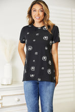 Load image into Gallery viewer, Dandelion Print Round Neck T-Shirt