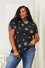 Load image into Gallery viewer, Dandelion Print Round Neck T-Shirt