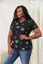 Load image into Gallery viewer, Dandelion Print Round Neck T-Shirt