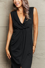 Load image into Gallery viewer, Classic Deep V Sleeveless Tulip Hem Black Dress