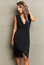 Load image into Gallery viewer, Classic Deep V Sleeveless Tulip Hem Black Dress