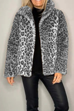 Load image into Gallery viewer, Leopard Furry Collared Neck Long Sleeve Coat