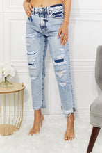 Load image into Gallery viewer, Kendra High Rise Distressed Straight Jeans