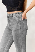 Load image into Gallery viewer, High Waist Slim Flare Jeans
