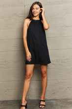 Load image into Gallery viewer, Spliced Lace Round Neck Sleeveless Dress