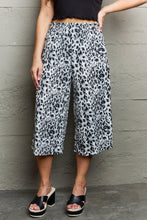 Load image into Gallery viewer, Leopard High Waist Flowy Wide Leg Pants with Pockets