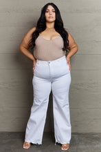 Load image into Gallery viewer, Raelene High Waist Wide Leg Jeans in White