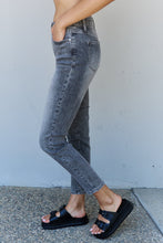 Load image into Gallery viewer, Judy Blue Racquel High Waisted Stone Wash Slim Fit Jeans