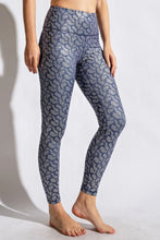Load image into Gallery viewer, Printed High-Rise Yoga Leggings