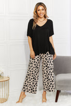 Load image into Gallery viewer, Seeing Spots Leopard Wide Leg Pants