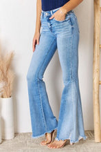 Load image into Gallery viewer, Kancan Mid Rise Raw Hem Flare Jeans