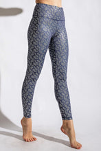 Load image into Gallery viewer, Printed High-Rise Yoga Leggings