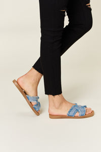 Raw Trim Denim H-Band Flat Sandals