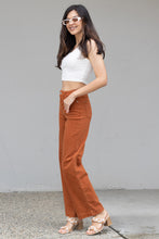 Load image into Gallery viewer, Judy Blue Feeling Special Pocket Jeans