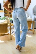 Load image into Gallery viewer, Tate High Rise Straight Jeans