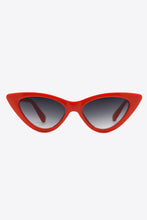 Load image into Gallery viewer, Chain Detail Cat-Eye Sunglasses