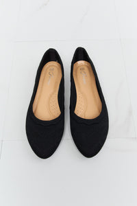 Scalloped Trim Flats